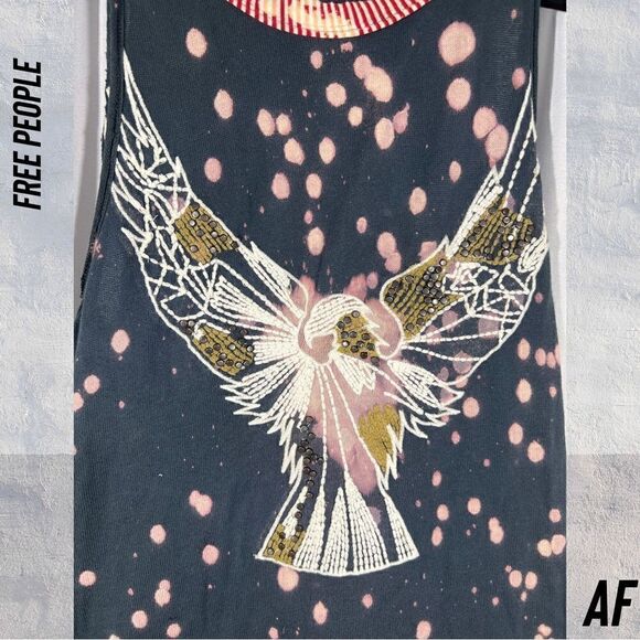 WE THE FREE HERITAGE CRAFTED TOP EMBELLISHED NEW SMALL NAVY PINK - Picture 3 of 5